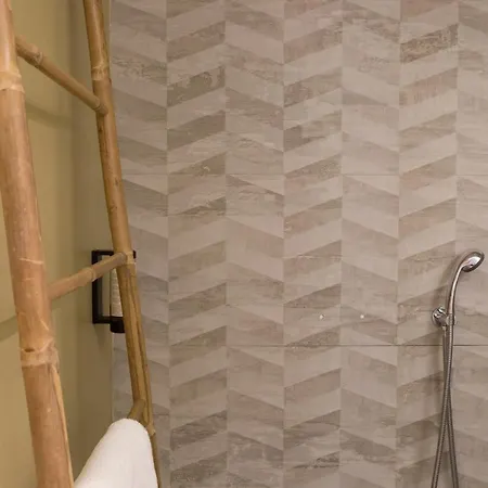 Hotel apartamentowy C