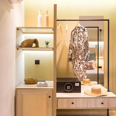 C Hotel apartamentowy Retimno